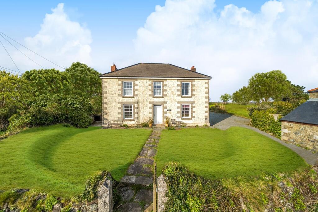 Main image of property: Roskorwell, St. Keverne