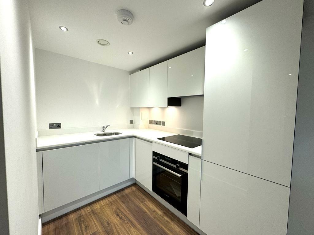 Apartment to rent on Market Street, Bracknell