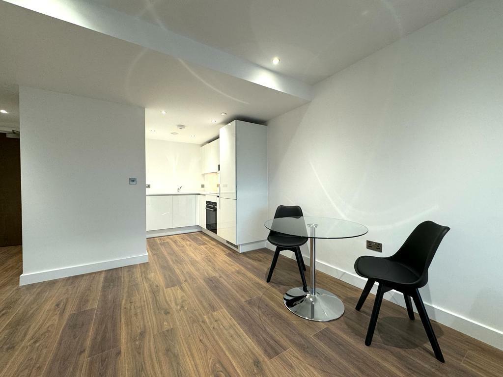 Apartment to rent on Market Street, Bracknell