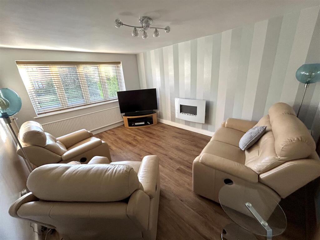 Additional property image - Mill Close, Broom, Alcester