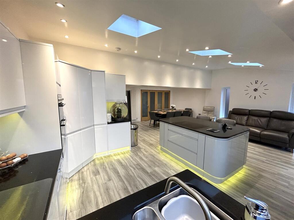 Additional property image - Mill Close, Broom, Alcester