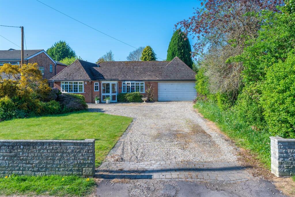 Main image of property: Aston Cantlow Road, Wilmcote, Stratford-Upon-Avon