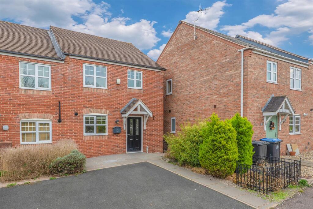 Main image of property: St. Peters Way, Stratford-Upon-Avon