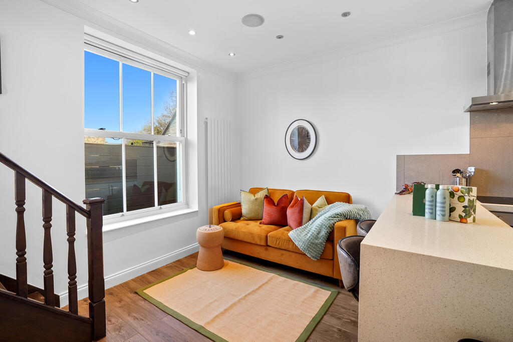 Main image of property: Earls Court Road, W8