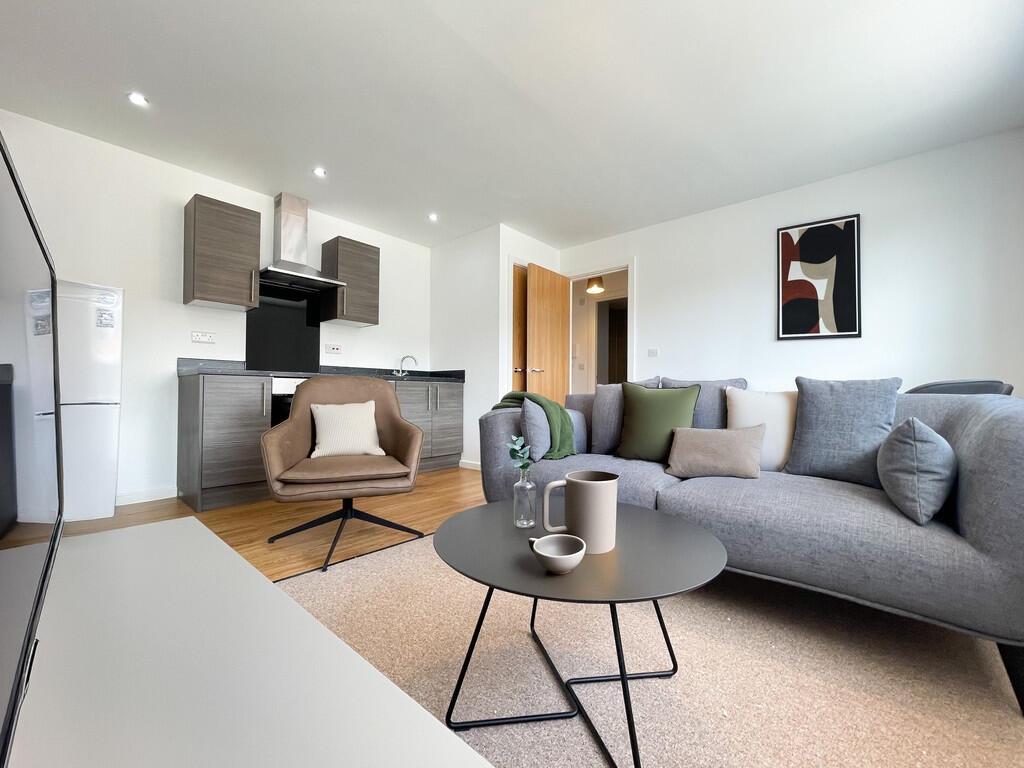 Main image of property: Duke, 160 Oldham Road, Failsworth