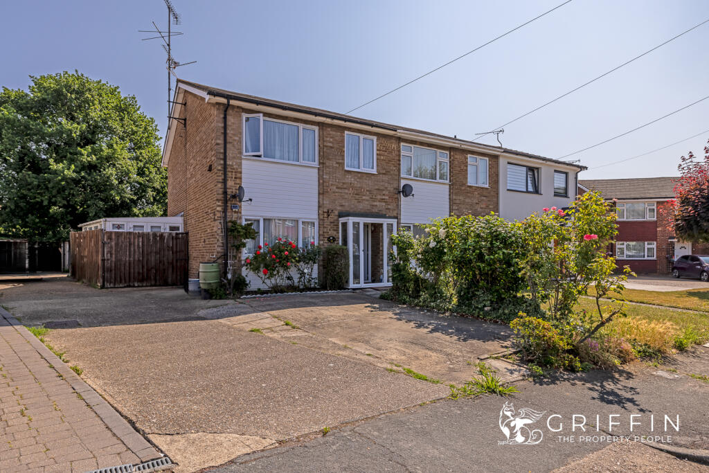 Main image of property: St. Lawrence Gardens, Leigh-On-Sea, SS9