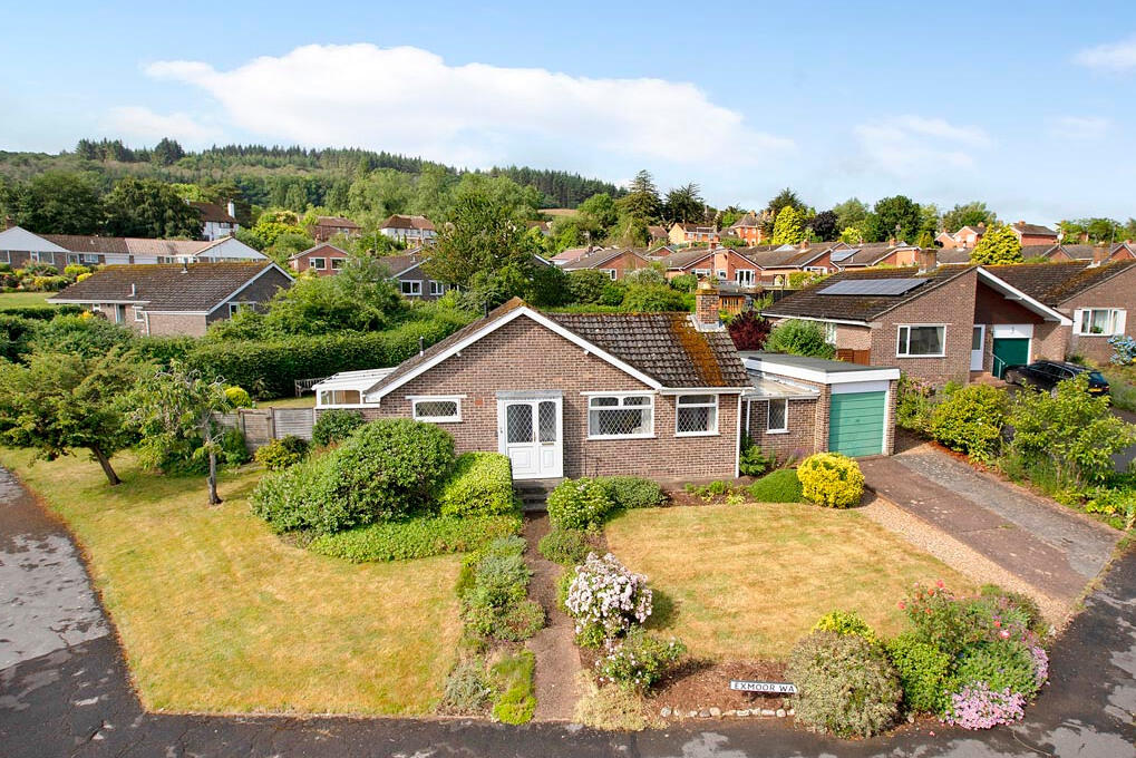 3 bedroom detached bungalow for sale in Exmoor Way, Minehead, Somerset