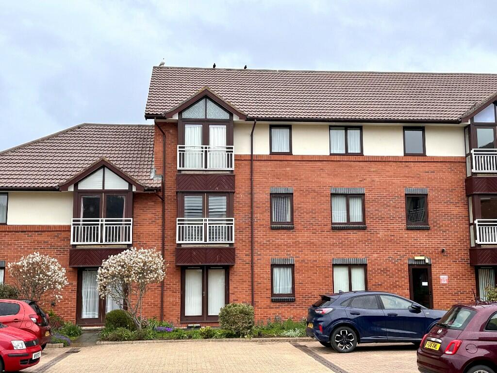 2 bedroom retirement property for sale in Vennland Way, Minehead