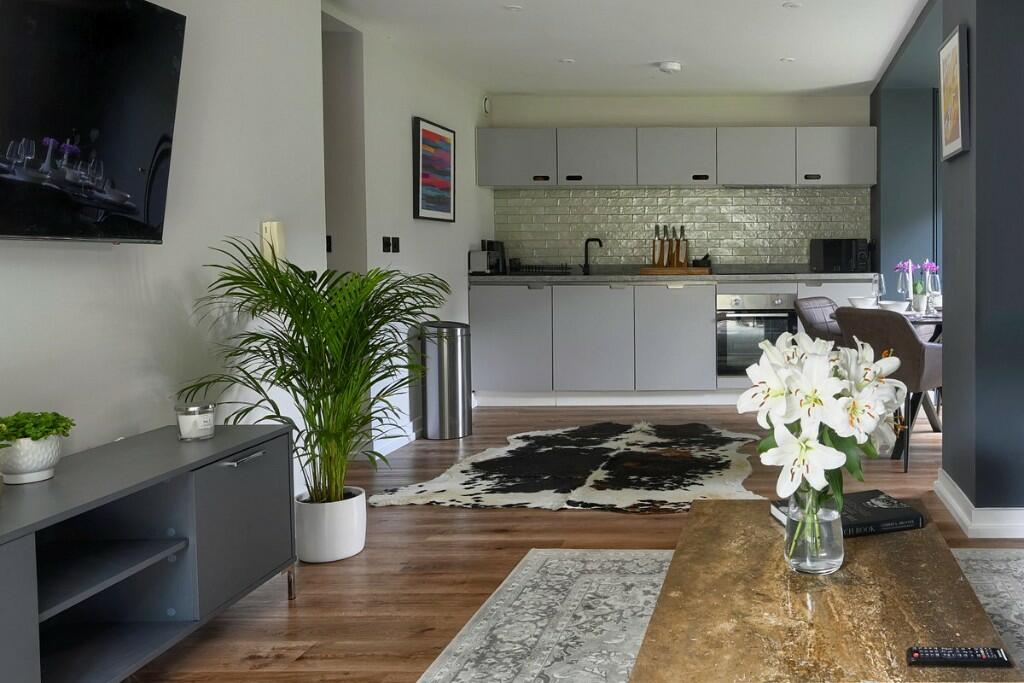 Main image of property: 003 Sylvia, Dalton Street, Manchester, Greater Manchester, M40