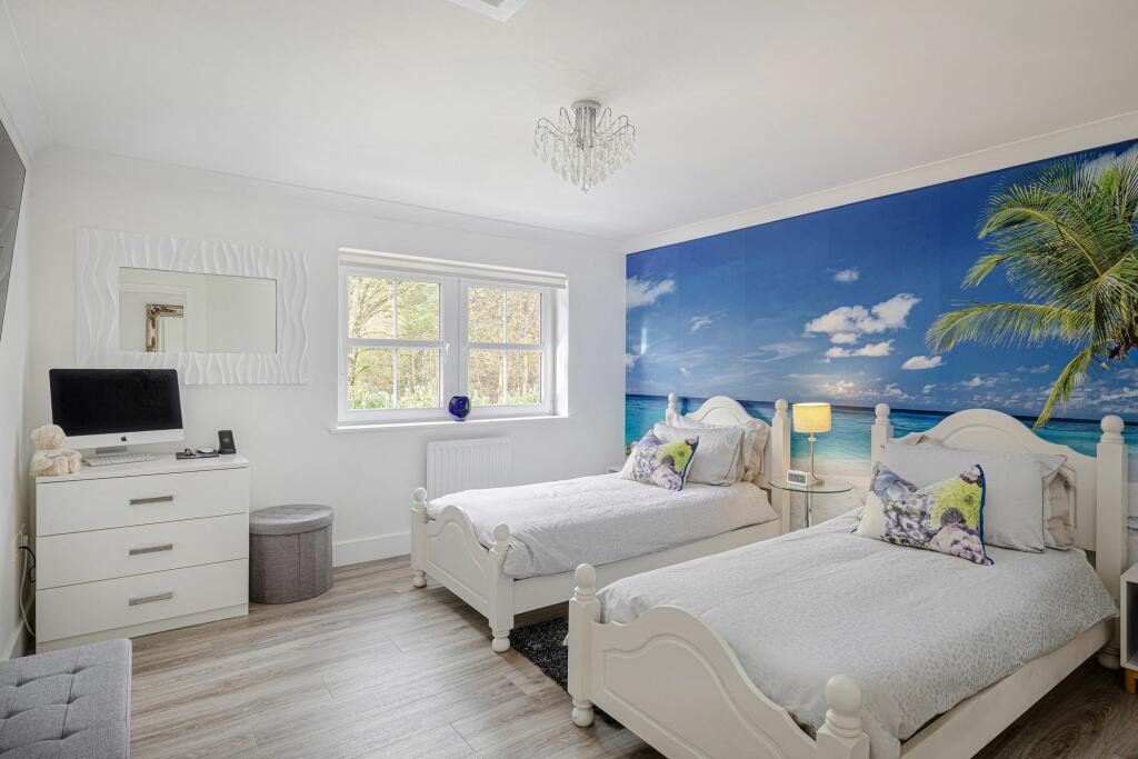 Additional property image - Gill Edge, Stansted, CM24