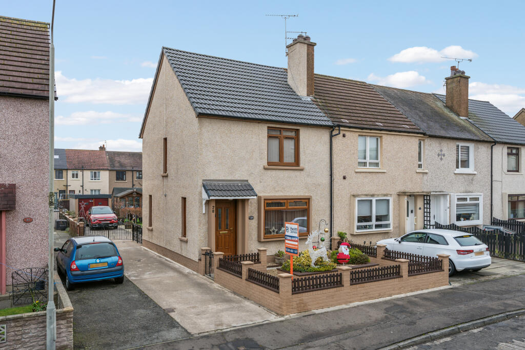 2 bedroom end of terrace house