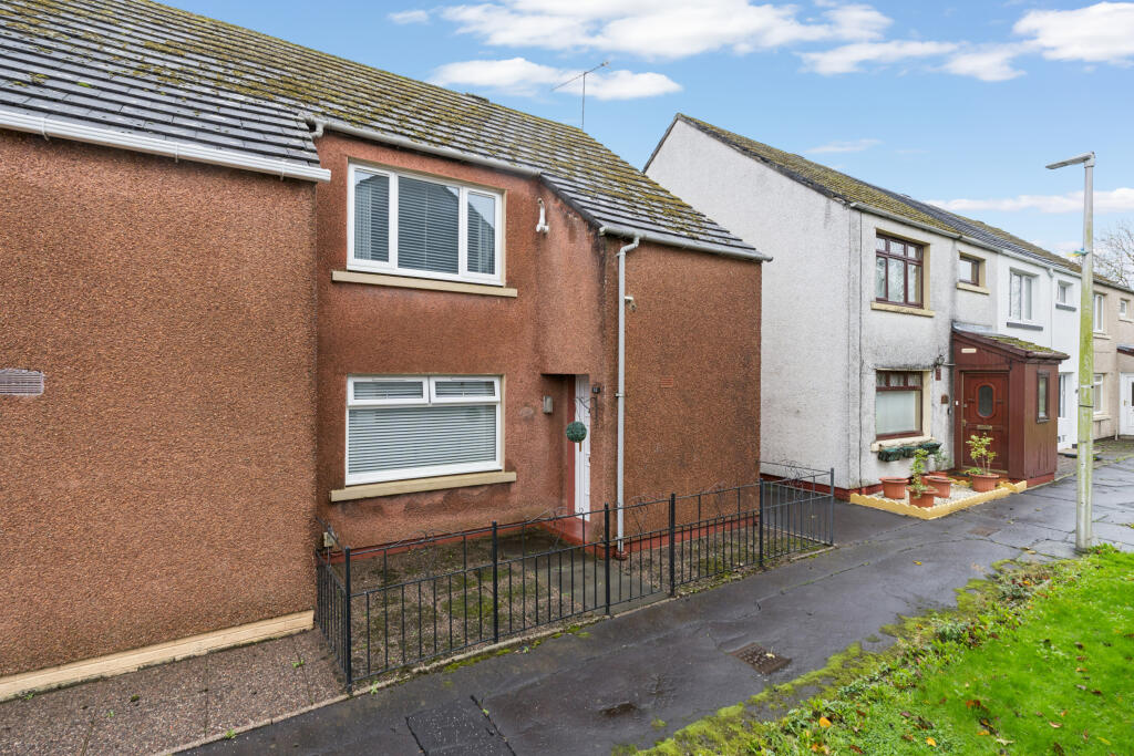Main image of property: 16 Moriston Court, Grangemouth, FK3