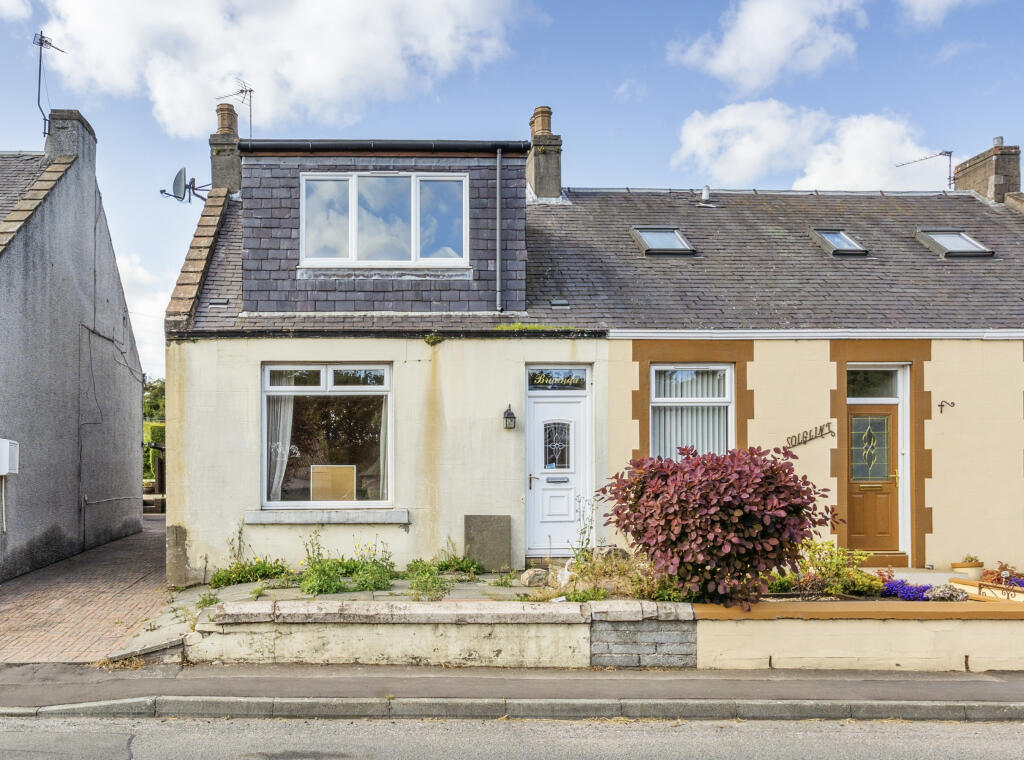 4 bedroom semidetached house for sale in Bruanda, Kennoway Road