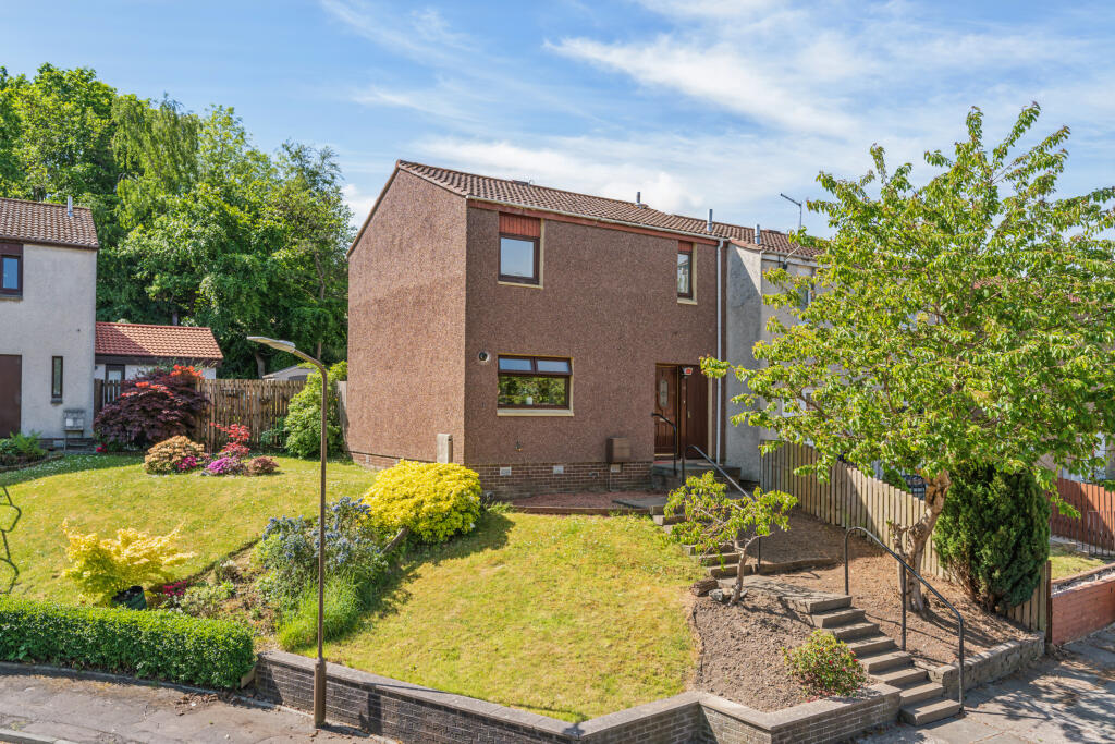 Main image of property: 49 Chestnut Grove, Bo'ness, EH51