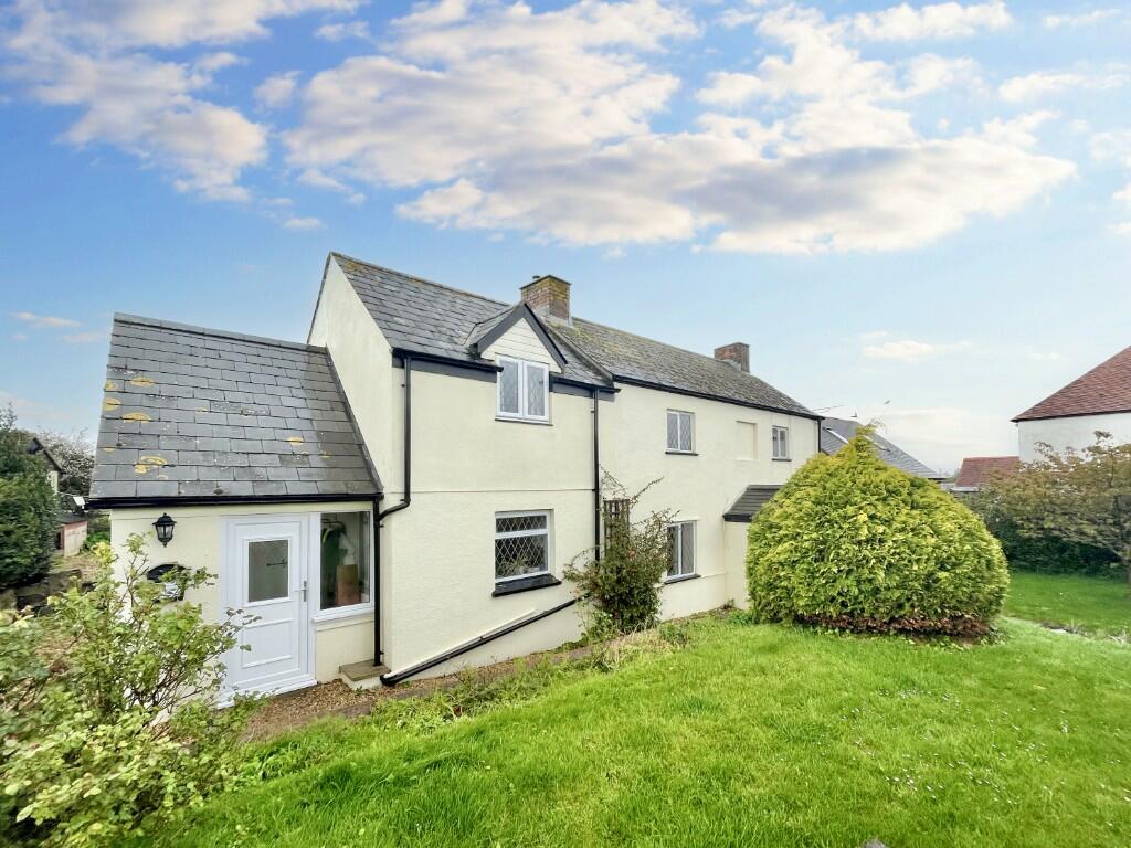 2 bedroom cottage for sale in Brendon Road, Watchet, Somerset, TA23