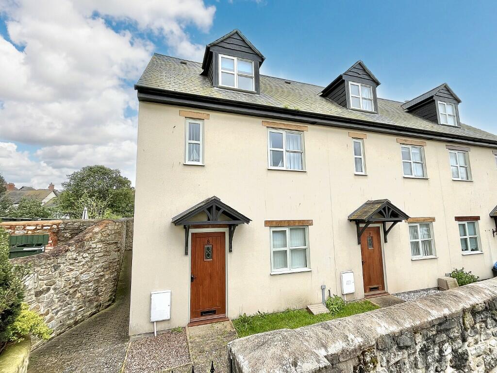 3 bedroom end of terrace house for sale in Mill Street, Watchet
