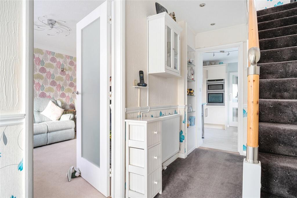 3 bedroom end of terrace house for sale in St Andrews Close, Wroughton