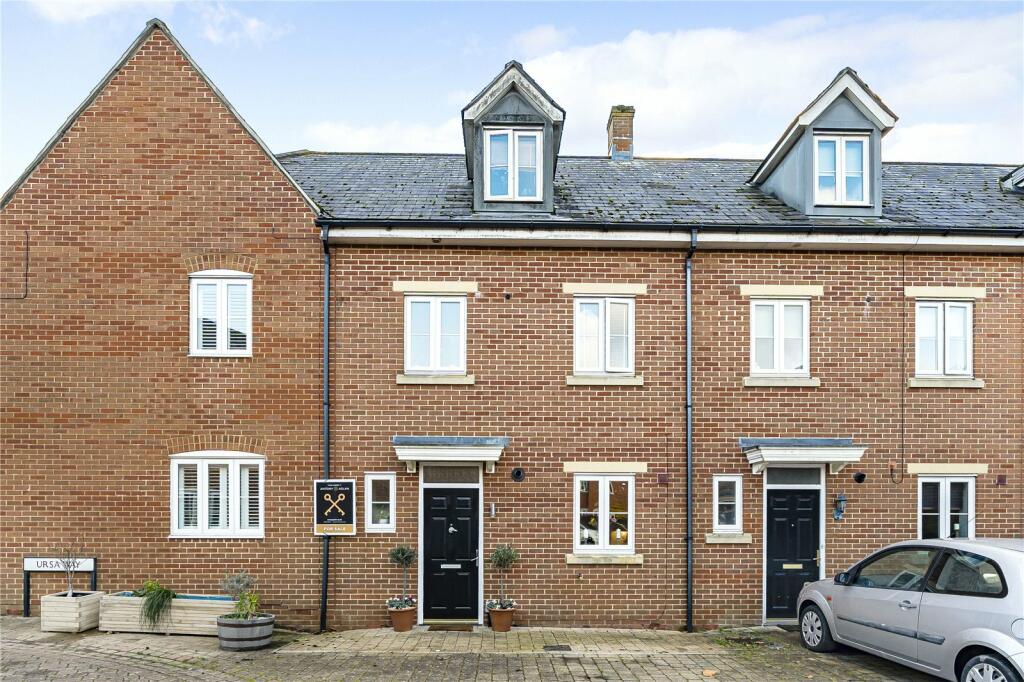 4 bedroom house for sale in Ursa Way, Oakhurst, Wiltshire, SN25