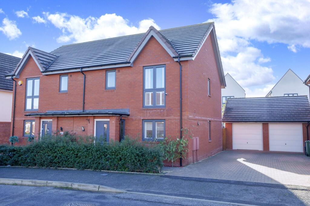 Main image of property: Eastlake, Tadpole Garden Village, SN25