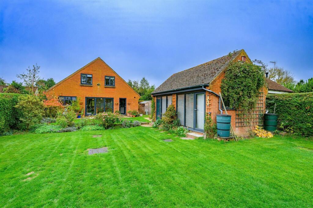 Main image of property: Water Lane, Bovingdon, Hemel Hempstead