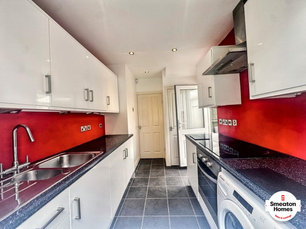 Main image of property: 1 Skardale Gardens, Plymouth, Devon, PL6 5UT