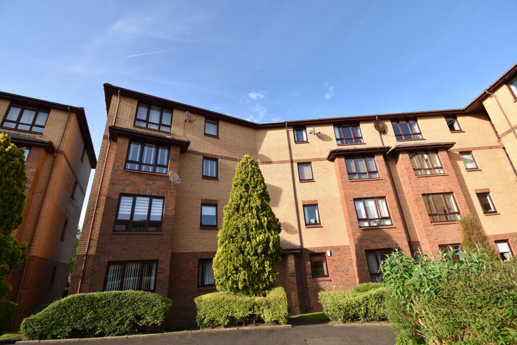 2 bedroom flat for sale in Millstream Court, Paisley, Renfrewshire, PA1