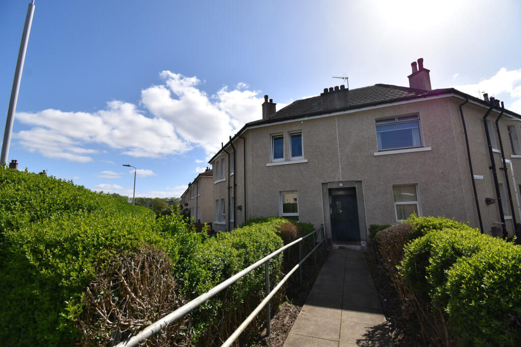 Main image of property: Flat 1/2, 11 Schaw Road, Paisley, Renfrewshire