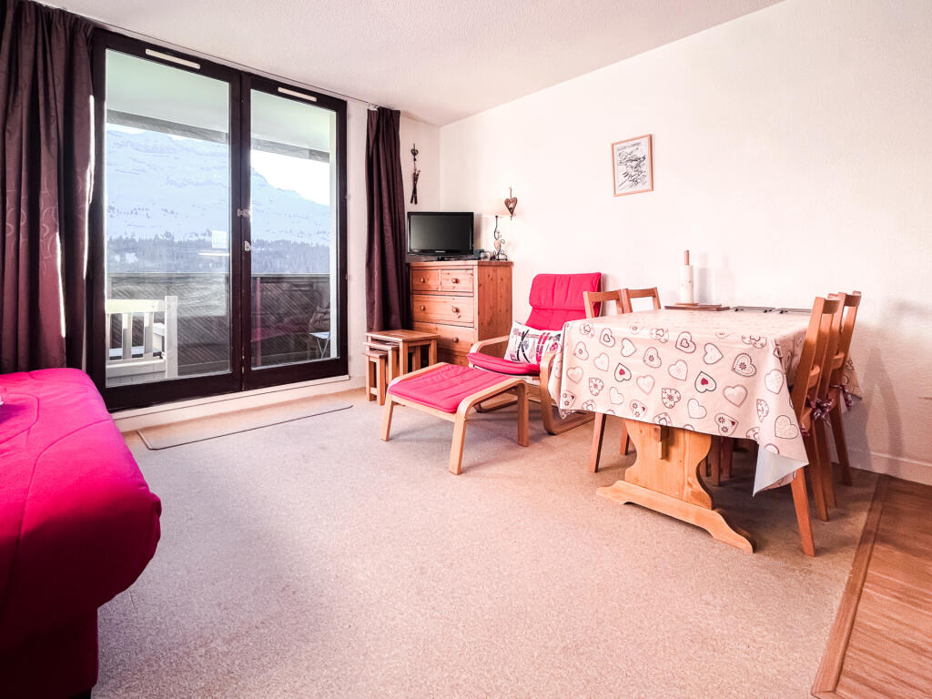 Main image of property: 74300 flaine