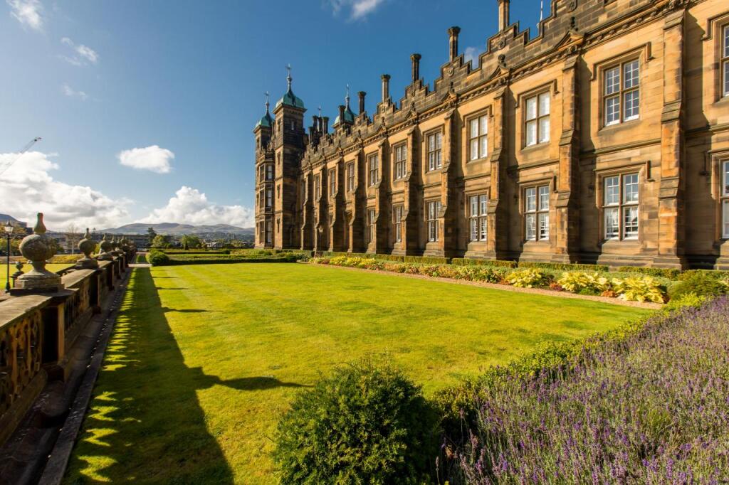 Main image of property: Flat 11, 1 Donaldson Drive, Edinburgh, EH12 5FA