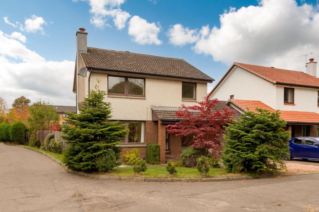Main image of property: 20 Woodfield Park, Colinton, Edinburgh, EH13 0RB