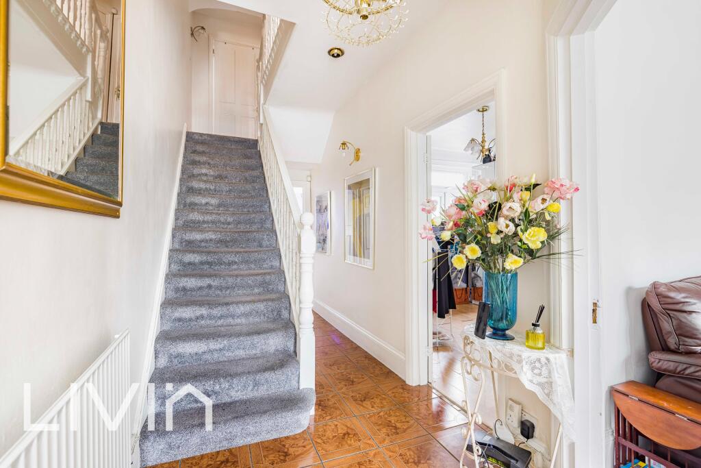 Additional property image - Woodville Road, Thornton Heath, Greater London