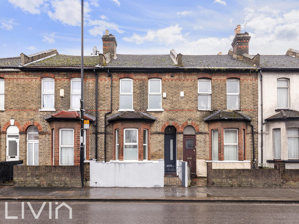 3 bedroom terraced house