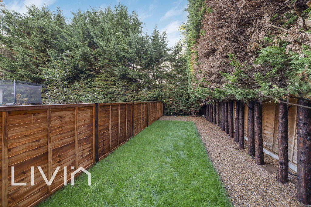Main image of property: Chatsworth Road, Croydon