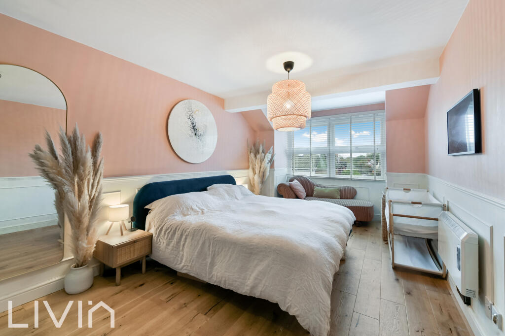 Main image of property: Temple Road, Croydon