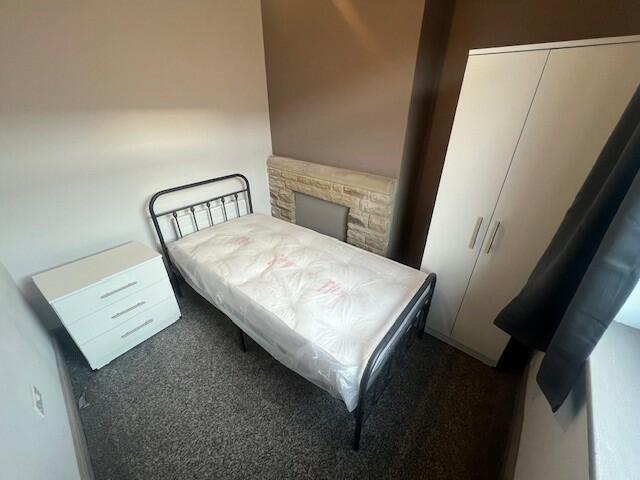 Main image of property: Cemetery Road, Wakefield