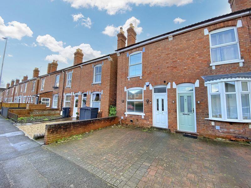 2 bedroom end of terrace house for sale in Astwood Road, Worcester, WR3