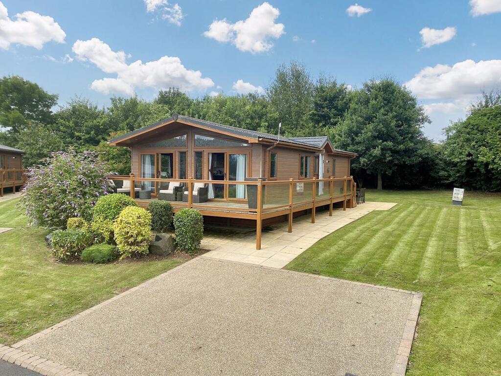 Main image of property: Lake View, Worcester, WR6