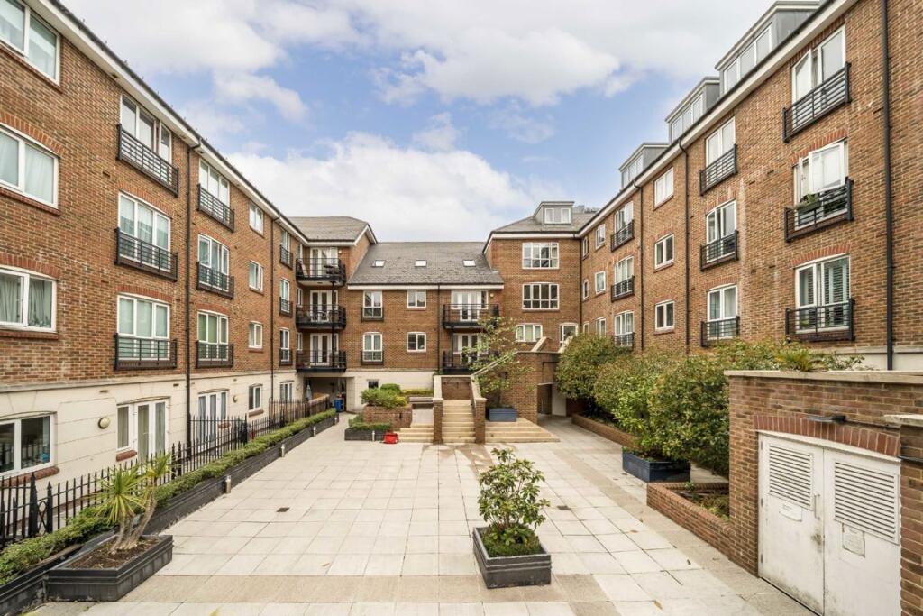 Main image of property: High Street, Brentford