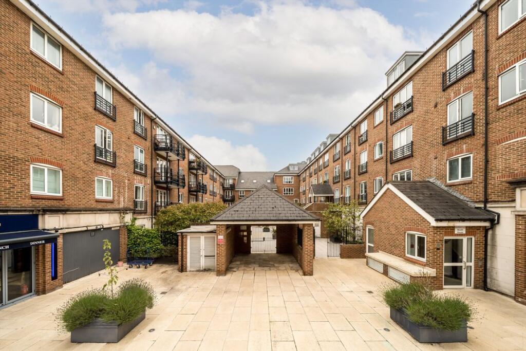 Main image of property: High Street, Brentford