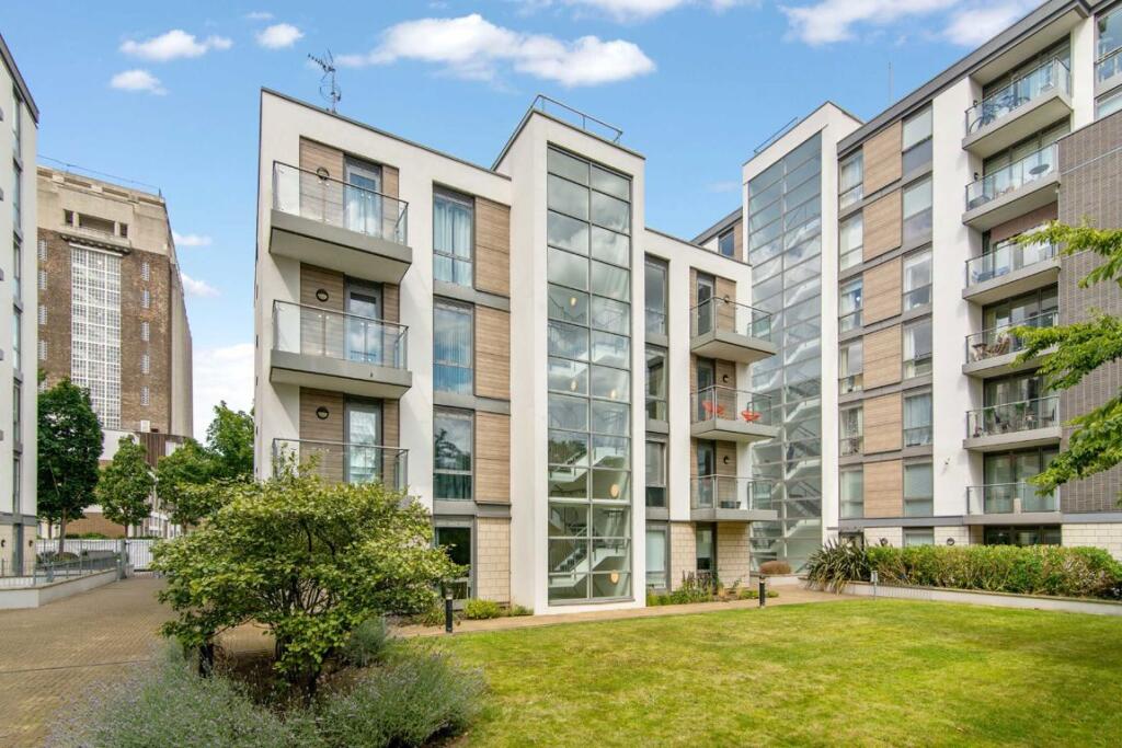 Main image of property: Clayponds Lane, Brentford