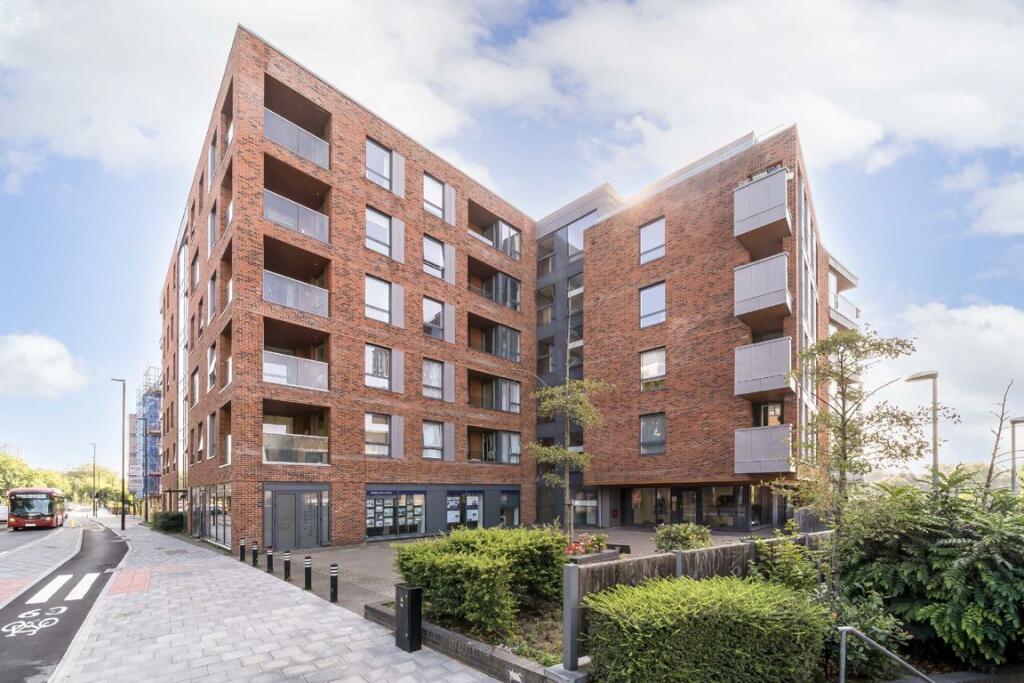 Main image of property: High Street, Brentford