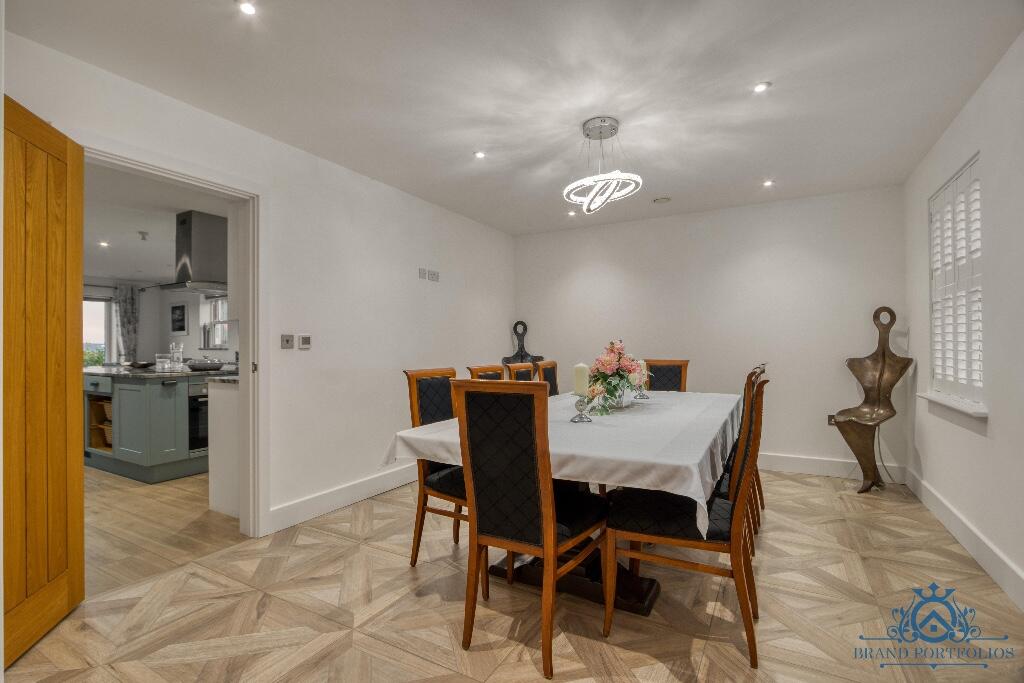 Additional property image - Chalk Street, CM3