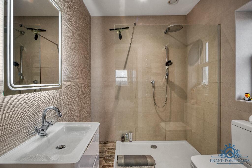 Additional property image - Chalk Street, CM3