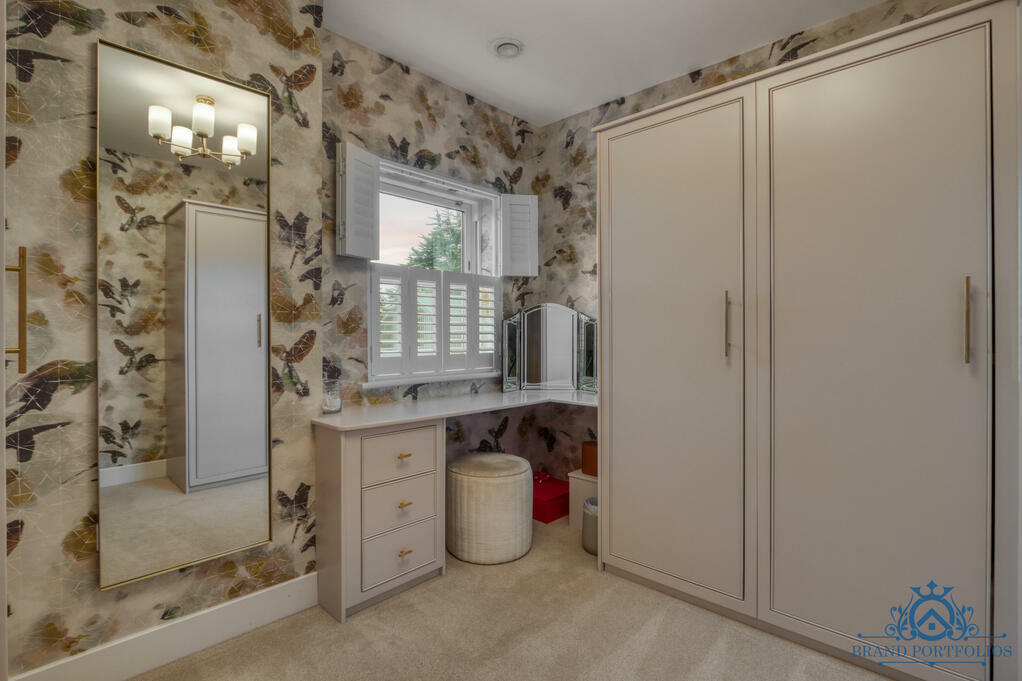 Additional property image - Chalk Street, CM3