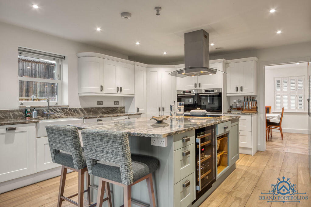 Additional property image - Chalk Street, CM3