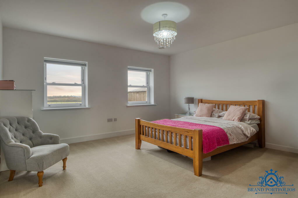 Additional property image - Chalk Street, CM3