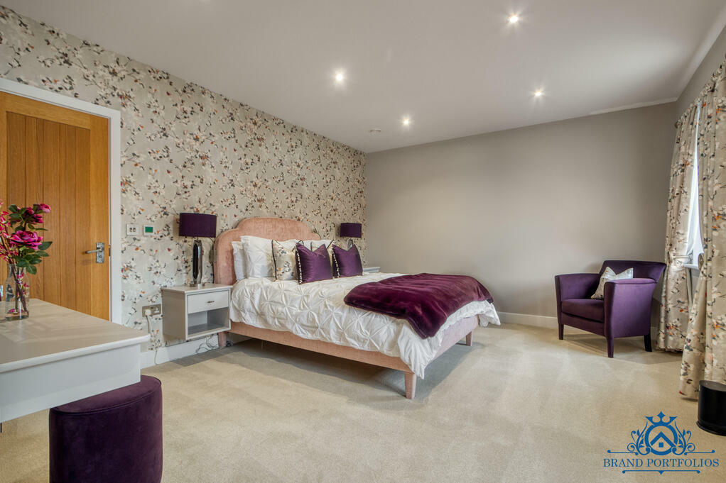 Additional property image - Chalk Street, CM3