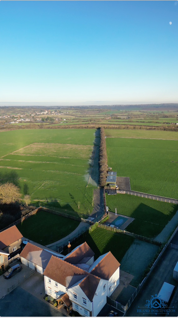 Additional property image - Chalk Street, CM3