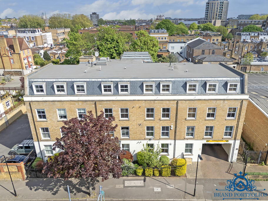 Main image of property: Tottenham Road, London, N1