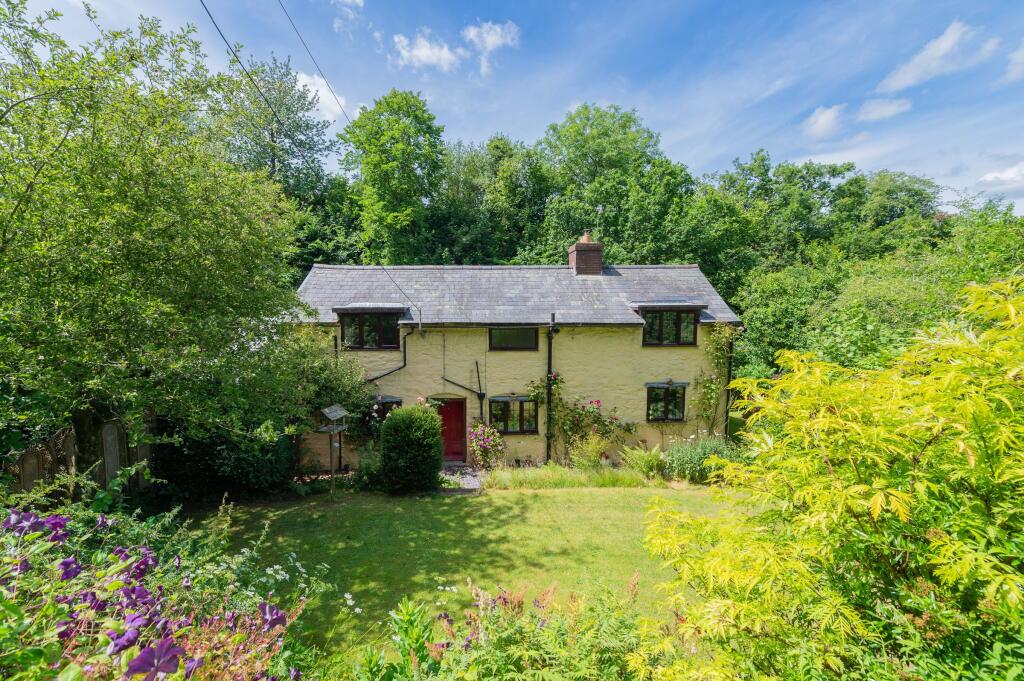 Main image of property: Malt House Cottage, Llandyssil, Montgomery
